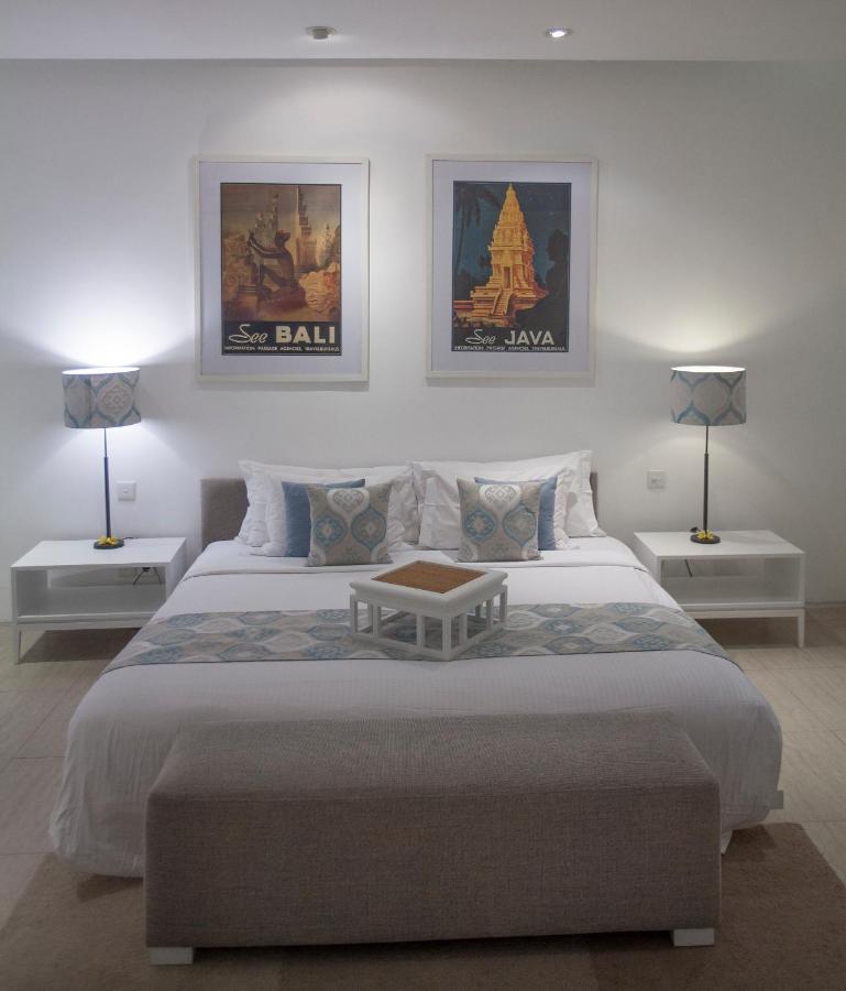 Lakshmi Luxury Villas, Walk To The Beach And Seminyak Shopping ภายนอก รูปภาพ