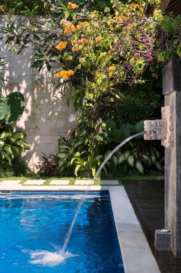 Lakshmi Luxury Villas, Walk To The Beach And Seminyak Shopping ภายนอก รูปภาพ