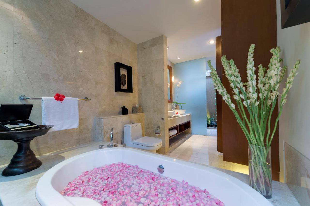 Lakshmi Luxury Villas, Walk To The Beach And Seminyak Shopping ภายนอก รูปภาพ