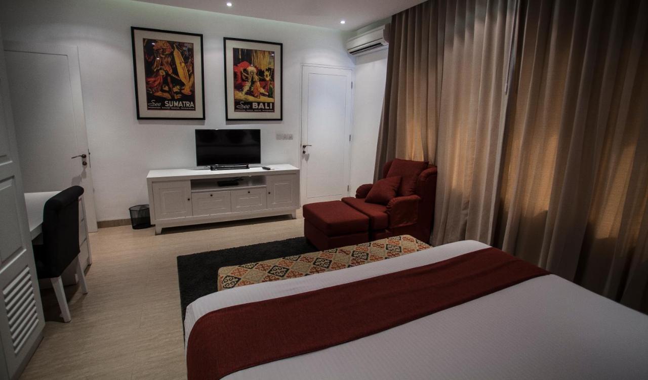 Lakshmi Luxury Villas, Walk To The Beach And Seminyak Shopping ภายนอก รูปภาพ